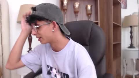 Snapshot of andyxibrat chatting on March 2026 06:57:01 PM andyxibrat online show from March 2026 06:57:01 PM