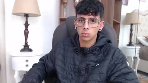 Snapshot of andyxibrat chatting on April 2026 11:55:01 AM andyxibrat online show from April 2026 11:55:01 AM