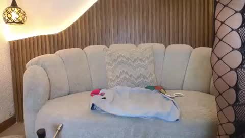 Anell online show from July 2026 07:27:02 PM