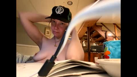 Snapshot of aneoakley chatting on November 2025 01:10:02 PM aneoakley online show from November 2025 01:10:02 PM