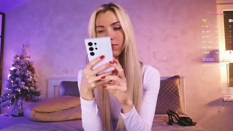 Snapshot of anette_belorie chatting on December 2024 06:19:02 PM Anna online show from December 2024 06:19:02 PM