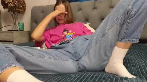 Snapshot of ange1ok chatting on February 2026 01:18:01 PM ange1ok online show from February 2026 01:18:01 PM