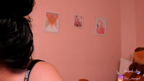 Angel  online show from May 2026 03:25:01 AM