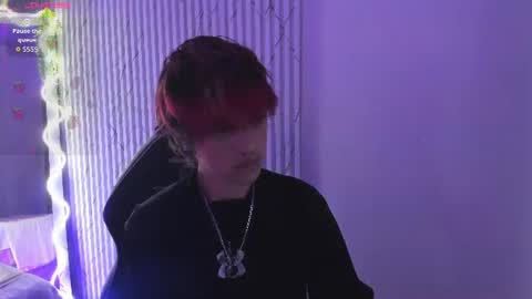 angeel_tay online show from July 2026 07:19:02 PM