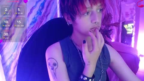 angeel_tay online show from July 2026 07:10:02 PM