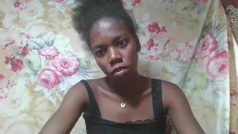 Snapshot of angeeliine chatting on April 2026 08:32:01 AM angeeliine online show from April 2026 08:32:01 AM