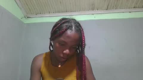 Snapshot of angeeliine chatting on May 2026 08:29:01 AM angeeliine online show from May 2026 08:29:01 AM