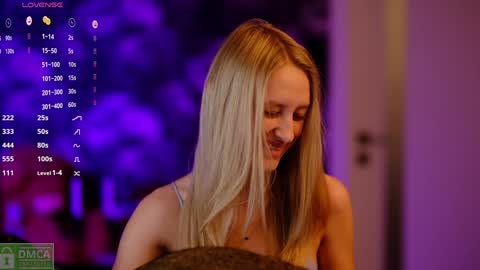 angeellina online show from December 2024 06:16:02 PM