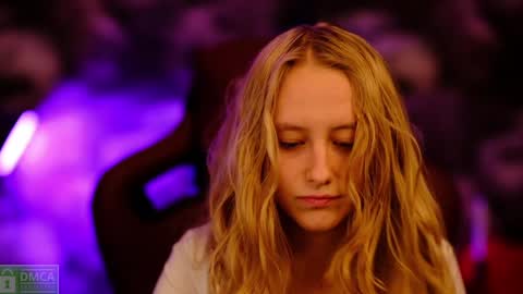 angeellina online show from January 2025 07:53:02 PM