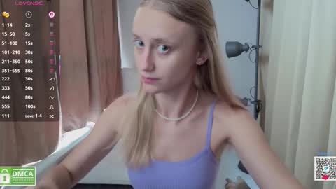 angeellina online show from October 2025 10:34:02 AM