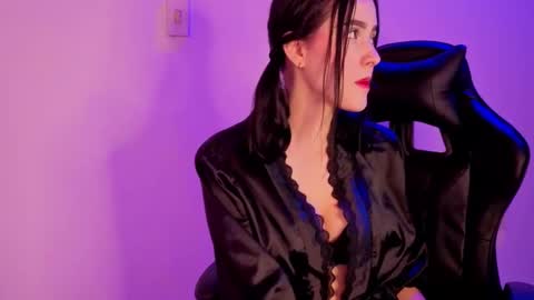 Snapshot of angel__kiss chatting on October 2025 11:40:02 AM angel__kiss online show from October 2025 11:40:02 AM