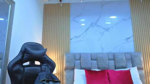 Snapshot of angel__kiss chatting on February 2026 11:39:02 AM angel__kiss online show from February 2026 11:39:02 AM