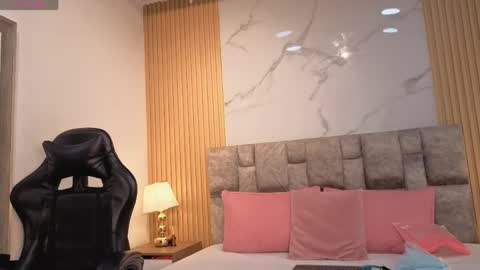 angel__kiss online show from April 2026 11:36:02 AM