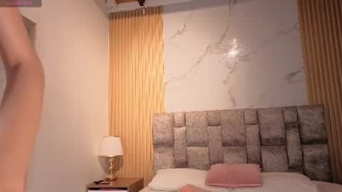 angel__kiss online show from June 2026 11:41:02 AM