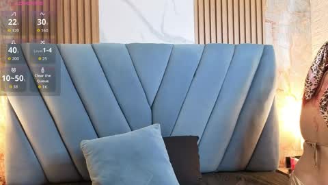 Snapshot of angel__red_ chatting on April 2026 03:33:02 AM angel__red_ online show from April 2026 03:33:02 AM