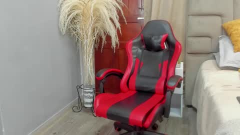 Snapshot of angel_adamx chatting on September 2025 05:11:02 AM Angel online show from September 2025 05:11:02 AM