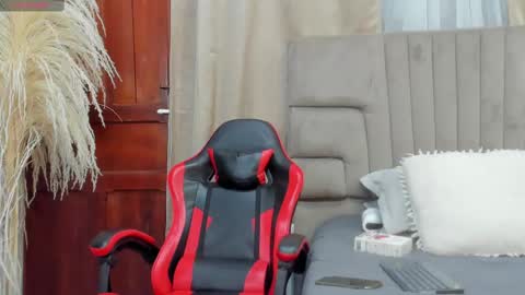 Snapshot of angel_adamx chatting on October 2025 03:13:02 AM Angel online show from October 2025 03:13:02 AM