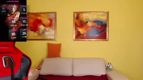 Alice PRIVATE IS OPEN online show from December 2024 09:06:02 AM