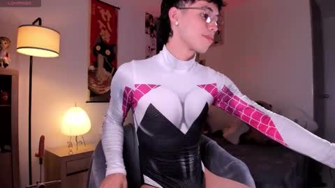 Angel   help me with 100 thumbs up online show from February 2026 09:05:02 PM