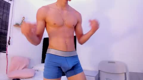 angel_boy0 online show from June 2026 08:24:01 PM
