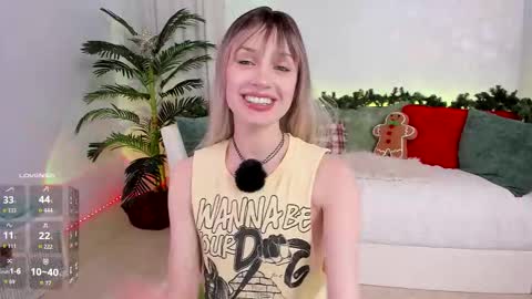 Snapshot of angel_claire chatting on December 2025 08:28:02 PM Claire - be back soon online show from December 2025 08:28:02 PM