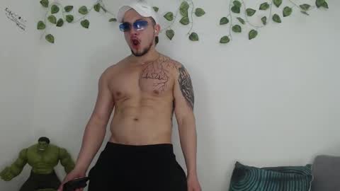 Snapshot of angel_curl chatting on January 2026 07:04:02 PM Angel Curl online show from January 2026 07:04:02 PM