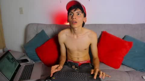 angel_dustt1 online show from June 2026 11:05:01 PM