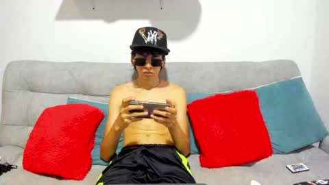 angel_dustt1 online show from June 2026 08:24:01 PM