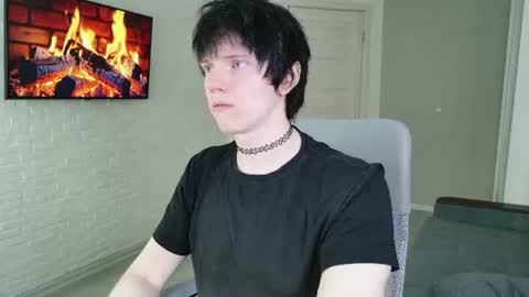 Snapshot of angel_fear chatting on July 2026 02:03:02 PM Ray online show from July 2026 02:03:02 PM