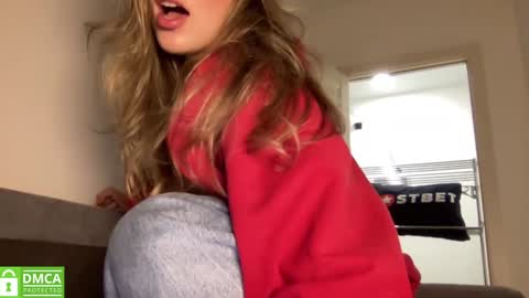 Snapshot of angel_from_sky chatting on January 2025 10:50:02 AM Greetings Jess online show from January 2025 10:50:02 AM