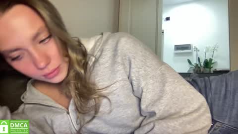 Snapshot of angel_from_sky chatting on March 2025 02:45:02 PM Greetings Jess online show from March 2025 02:45:02 PM