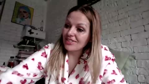 Snapshot of angel_girllovemy chatting on February 2026 07:57:02 AM ANGEL online show from February 2026 07:57:02 AM