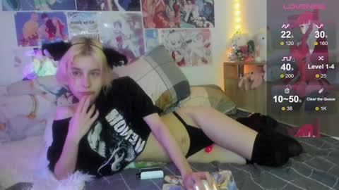 Snapshot of angel_hao chatting on January 2025 11:37:02 PM Hao online show from January 2025 11:37:02 PM