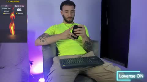 angel_kyrozz online show from June 2026 07:06:02 PM