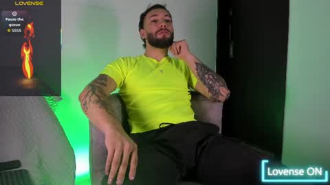 angel_kyrozz online show from June 2026 07:07:01 PM