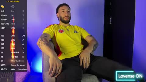 angel_kyrozz online show from June 2026 07:08:01 PM