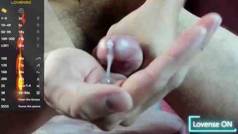 angel_kyrozz online show from June 2026 07:14:01 PM