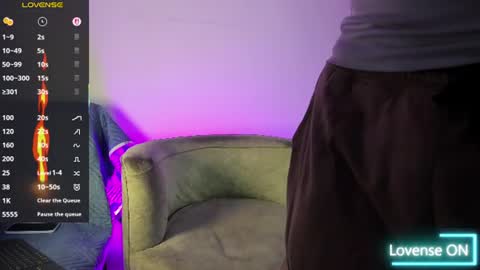 angel_kyrozz online show from July 2026 07:07:01 PM