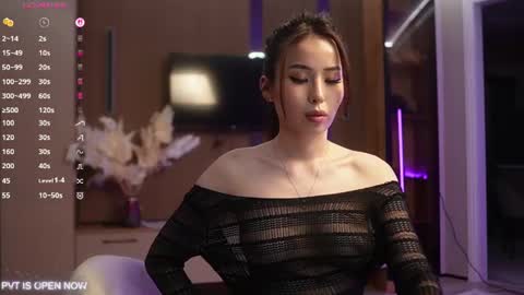 Luisa online show from June 2026 03:54:01 PM