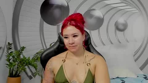 Snapshot of angel_martins chatting on December 2024 05:18:02 PM Angel online show from December 2024 05:18:02 PM