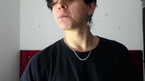 Angel Scott online show from May 2026 07:15:01 PM