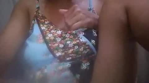 Snapshot of angel_pilipinaxxx10 chatting on February 2026 06:12:01 AM angel_pilipinaxxx10 online show from February 2026 06:12:01 AM