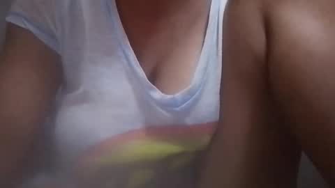 Snapshot of angel_pilipinaxxx10 chatting on February 2026 02:53:01 AM angel_pilipinaxxx10 online show from February 2026 02:53:01 AM