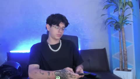 Snapshot of angel_scott2 chatting on February 2026 11:41:01 AM angel_scott2 online show from February 2026 11:41:01 AM