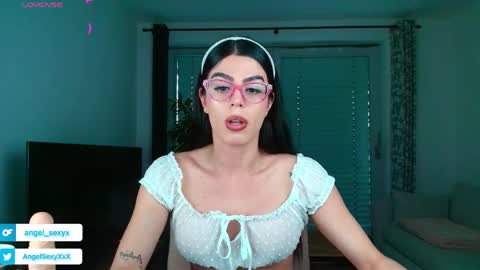 Snapshot of angel_sexyxxx chatting on April 2026 11:37:02 AM CALL ME ANGEL online show from April 2026 11:37:02 AM