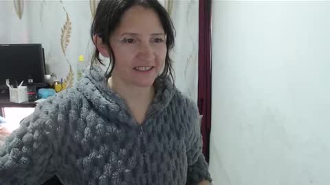 angel online show from September 2025 12:28:02 PM