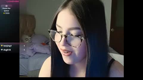 Sweet Angel  online show from March 2026 01:33:02 AM