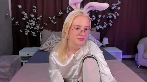Angelica online show from June 2026 01:54:02 PM