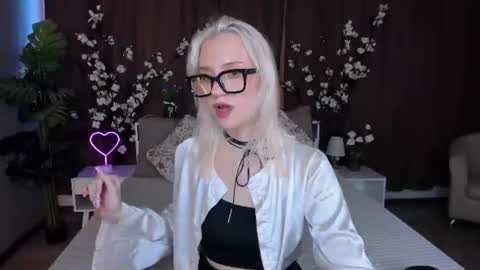 Angelica online show from June 2026 01:58:02 PM
