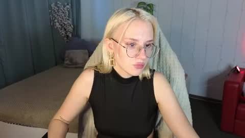 Angelica online show from June 2026 02:11:01 AM